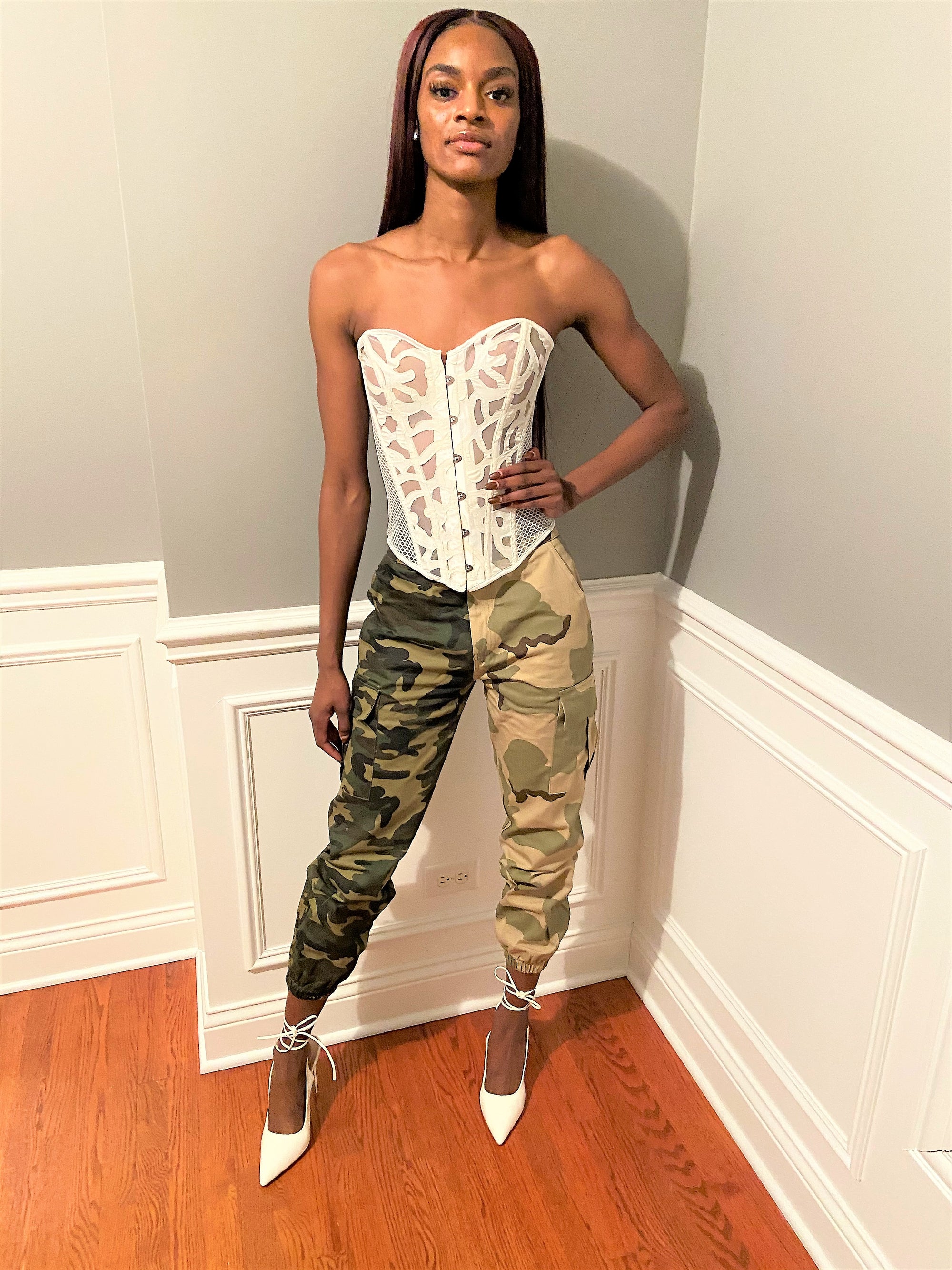 High Waisted Camo Cargo Pants  Beige  Manière De Voir